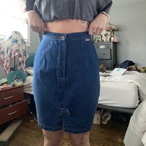 Vintage denim skirt